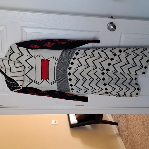 Abstract Hooded Cardigan - Picture 3 of 5